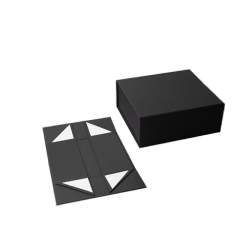 Magnetic Closure Folding Packaging Box